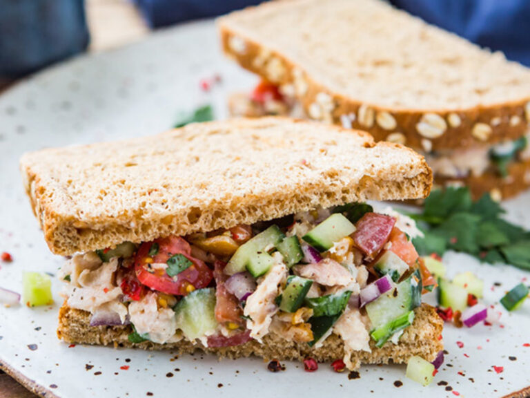 Mediterranean Tuna Sandwich • Seafood Nutrition Partnership